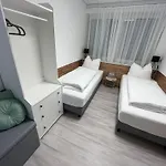 Laura Apartment