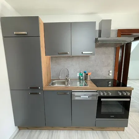Apartament Laura *