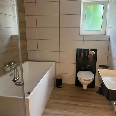 Laura Apartament *